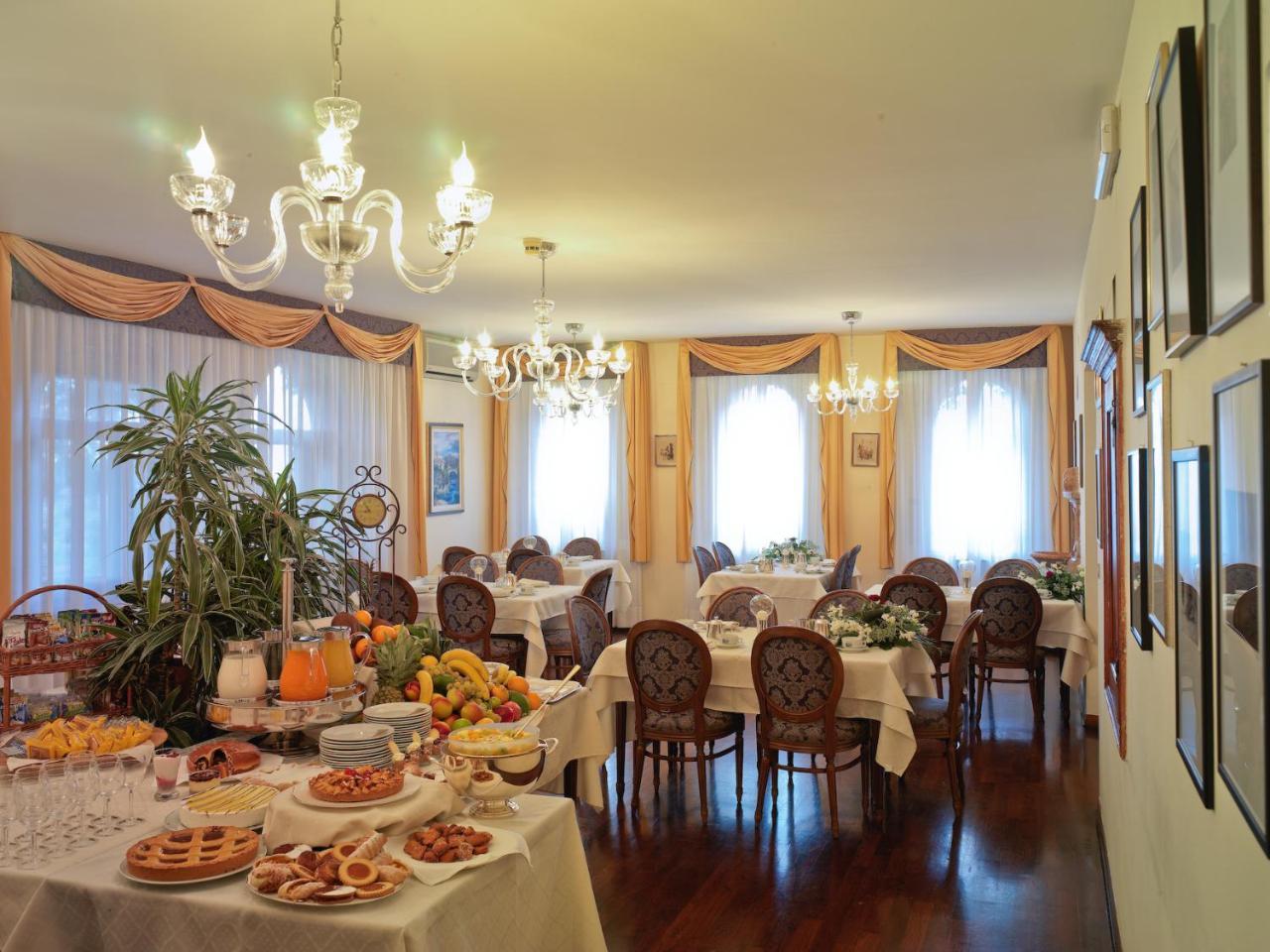 Locanda Al Castello Wellness Resort Cividale del Friuli Exteriör bild